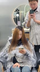 -Tloml salon