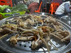 -大眼强五杯鹅·桑拿鸡煲