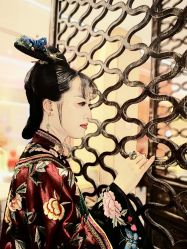 -盘子女人坊古装写真摄影(南京总店)
