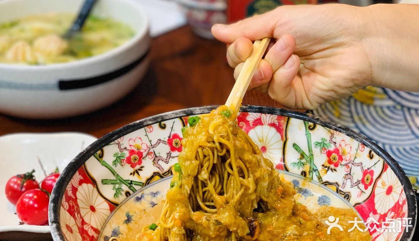 魔都美食探店～庄氏隆兴-蟹粉面道