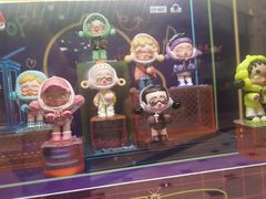 -泡泡玛特POPMART(上海环球港店)