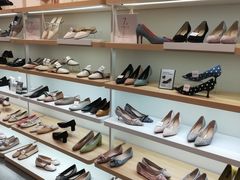 -hotwind热风(世纪东方广场店)