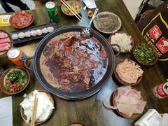 -黄潇洒老火锅(九眼桥宏济巷店)