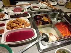 -海底捞火锅(新松江路店)