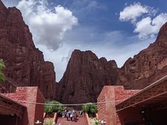 -天山神秘大峡谷