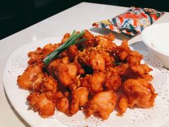 椒盐掌中宝-肥仔文澳门猪骨煲(南京西路店)