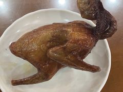 招牌妙龄鸽-煲煲掂风味煲仔饭餐厅(西区店)