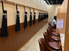 等位区-独食火锅·半米屋台(望平街店)