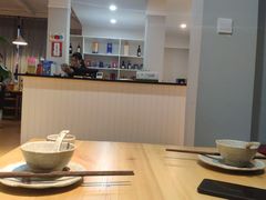 大堂-三里屯土灶炖公鸡地锅鸡(江东店)