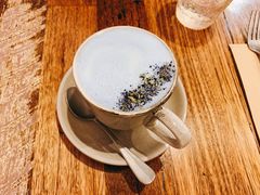 -FLOVIE FLORIST CAFE