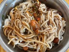 -灵山卢梅燕粉店