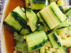 拍黄瓜-万景饭店·鱼街农家菜