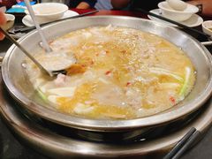 -老来福·非遗酸汤兔(凯旋路店)