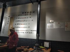 -肉甲韩国木炭烤肉(新壹街1店)