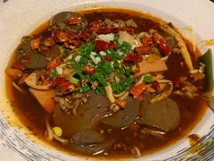 重庆毛血旺-渝信川菜 · 川味家常菜(长安店)