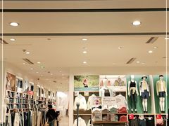 -优衣库(上海中山公园兆丰广场店)
