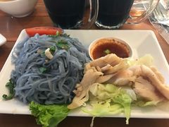 -蝶豆花蓝面条