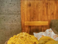 年糕豆蓉雪冰-劳顶笨咖啡(丽水宜家店)