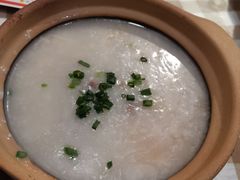 -新大咀港式茶餐厅(宝山万达店)