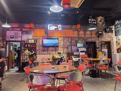 大堂-蚝堡海鲜·威海菜·海肠捞饭·烧烤·亚洲吃蚝公司(幸福门店)
