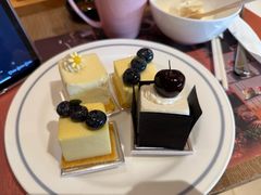 -咖啡苑自助餐厅·中国大饭店