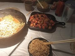 -巴厘龙虾·榜首油焖大虾(音乐学院·沿江酒馆店)