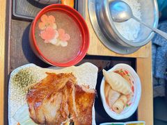 碳烤松板肉定食-味太助·银饭食堂(中华城店)