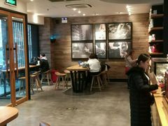 -星巴克(洛阳中州路王府井店)