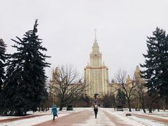 -莫斯科大学