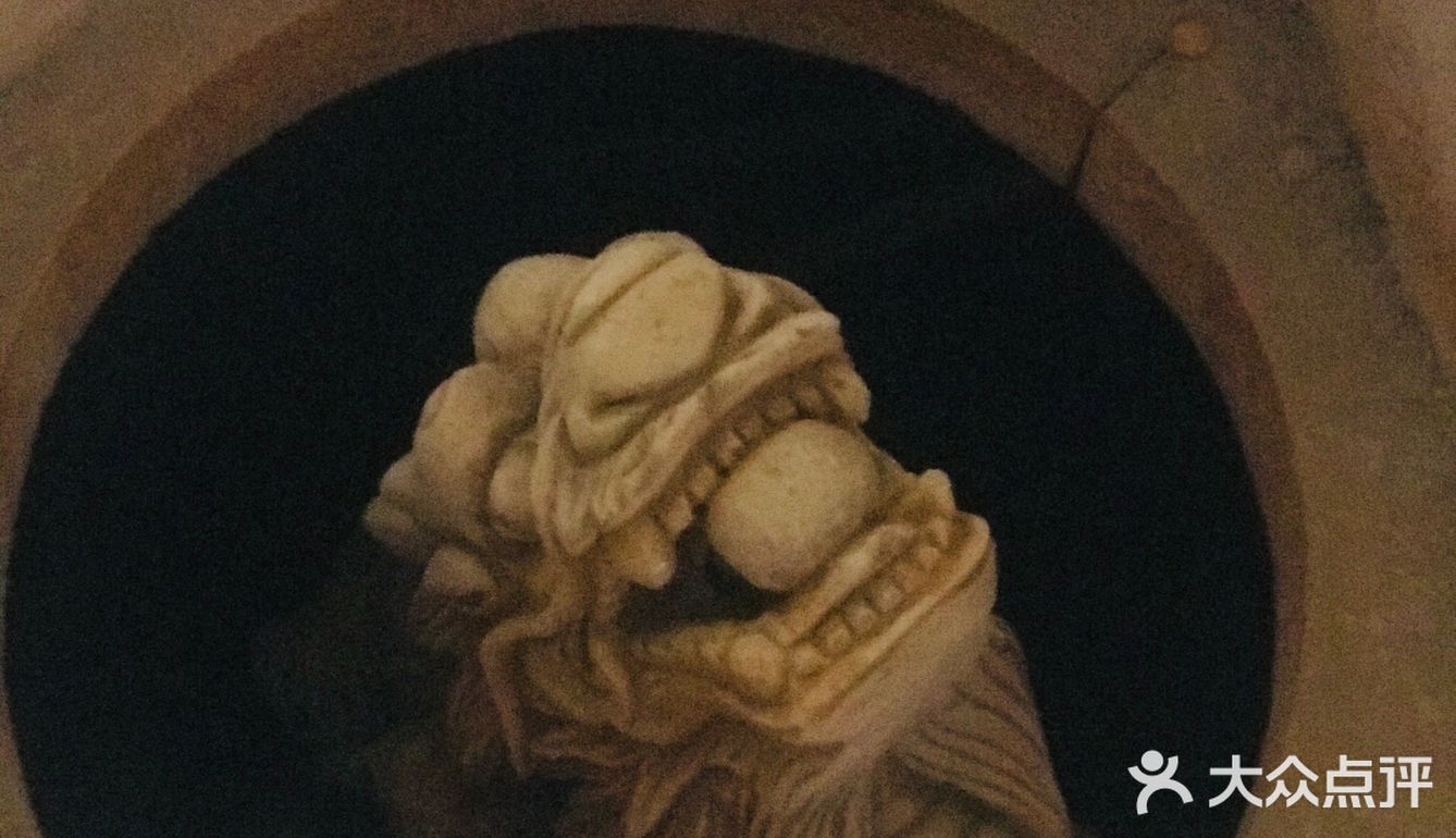 据说很“灵”的小镇古寺