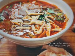 -遵义虾子张六羊肉粉(普陀路店)