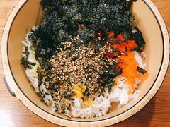 手抓饭团-Myth猪蹄(明洞店)
