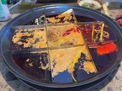 -正南齊北重庆老火锅(光华村直营店)