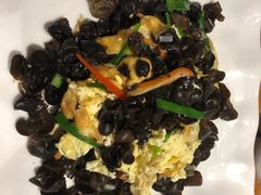 -楼兰古丽新疆菜(钟楼景观店)