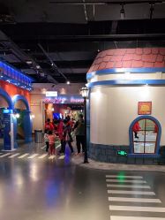 -点点梦想城(鑫苑都汇店)