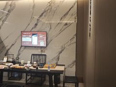 -忆江南·临江鱼馆