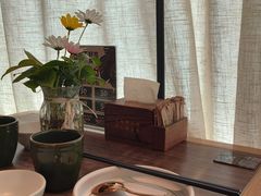 餐具摆设-云海肴云南菜(浦江欢乐颂店)
