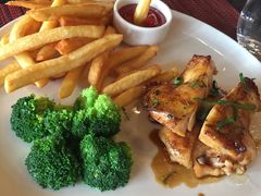 -WOLFGANG PUCK KITCHEN & BAR(迪士尼小镇店)