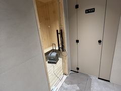 -威克健身游泳(万菱汇店)