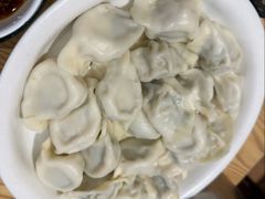 三鲜水饺-方城小吃店