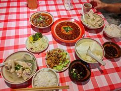 -老方桌烂蹄花川菜馆(九龙坡店)