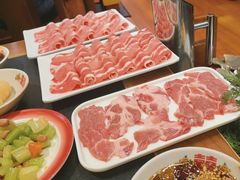 -沸炉重庆老火锅(军事博物馆店)