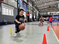 -东方启明星篮球培训(击掌校区)