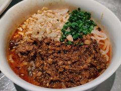 成都担担面-姚姚酸菜鱼·金戈戈香港豉油鸡(喜荟城联名店)