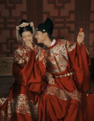 -上花轿婚纱摄影