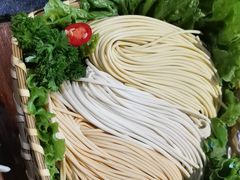 -湊湊火锅·茶憩(颐堤港店)