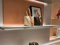 -新世界百货(明洞总店)