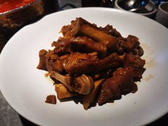 -野山舂·贵州现舂酸汤牛肉(民生路店)