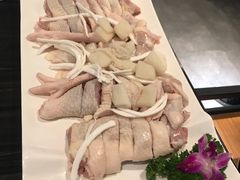 -东椰·海南椰子鸡火锅(朝阳门店)