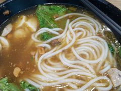 -桂在香知桂林米粉(红博中央公园店)
